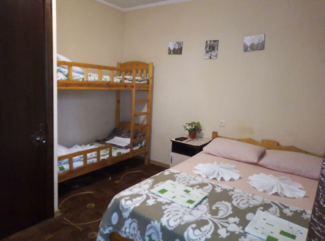 Guest House Lev Pizunda Exterior foto